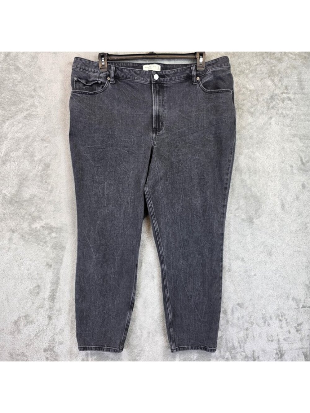 Abercrombie & Fitch The Mom High Rise Jeans Womens 20 Charcoal Wash Curve Love